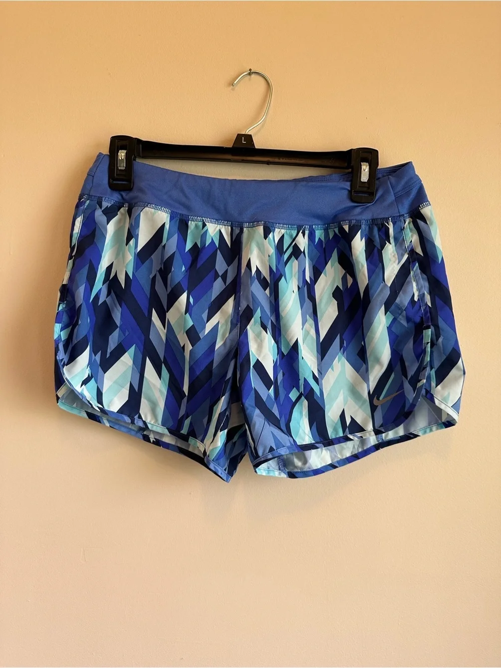 Nike Flex Rival Dri Fit Women’s XL Running Shorts Chevron Pattern Brief Liner